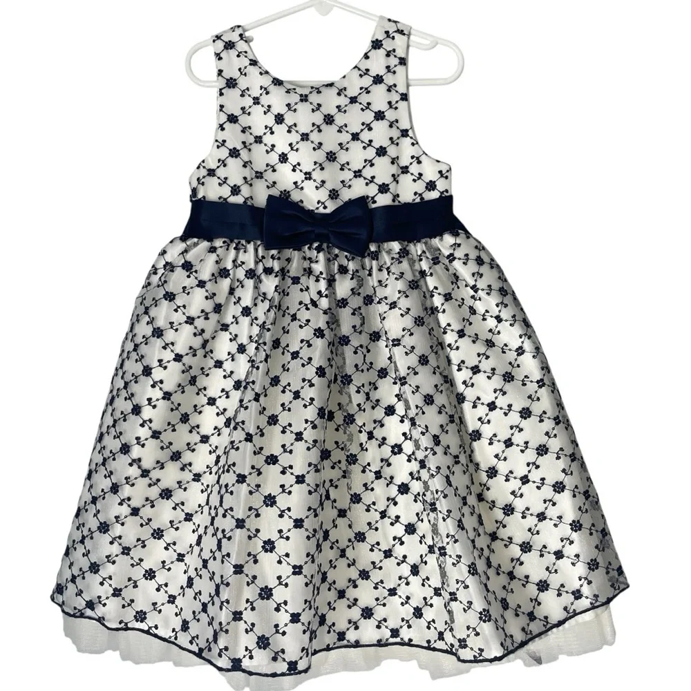 American Princess Girls 3T White with Navy Blue Flowers Dress.